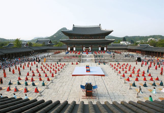 Geunjeongjeon (근정전) : Main Hall of the Gyeongbokgung