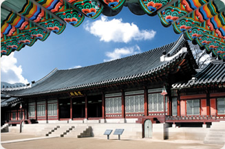 Gyotaejeon & Jagyeongjeon, Queens at Gyeongbokgung